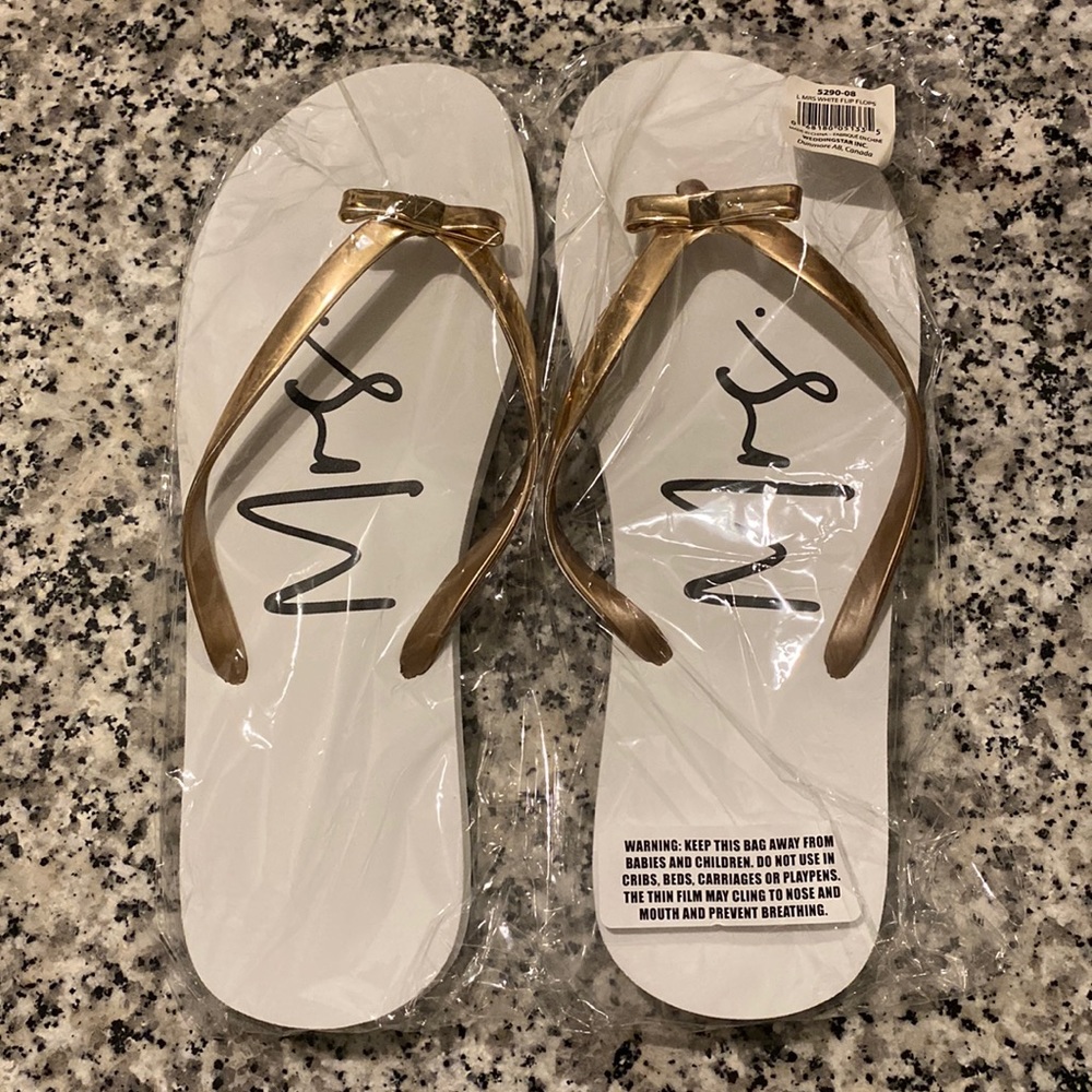 Rose gold and white Mrs. womens flip flop